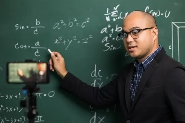 Matemática + Extensão em Acessibilidade e Necessidades Especiais