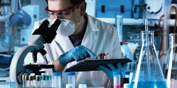 6530281699446c873e338319_biomedicina-1